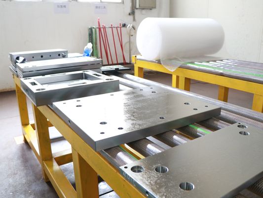 Conjunto fácil de naufrágio da desmontagem da base de molde do Dme da precisão da cabeça do parafuso do CNC