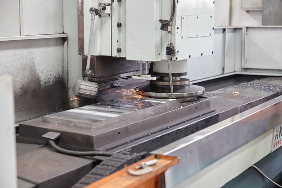 A modelação por injeção de Mazak Okuma parte os componentes ISO9001 da modelagem por injeção