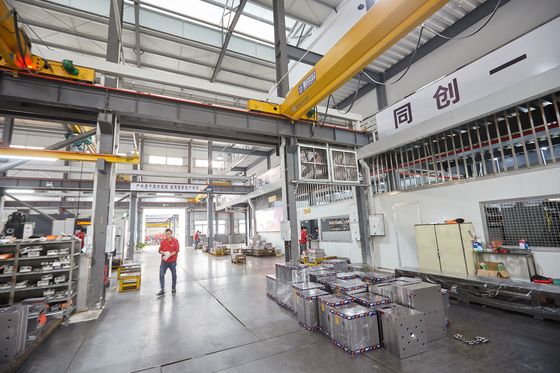 De trituração precisão modelagem por injeção as partes empacotadas com a caixa de madeira Fumigação-livre