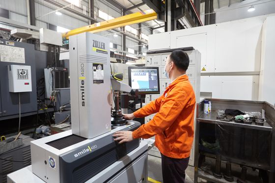 Precisão das peças do molde de MORI SEIKI Code Die Iron Injection que mói o travamento do módulo